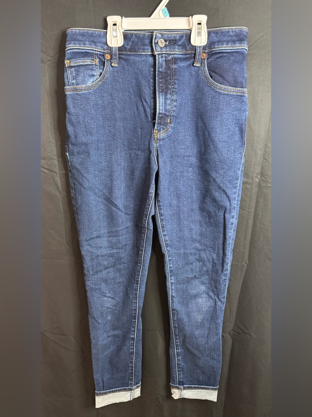 EUC Abercrombie & Fitch The Super Skinny Ankle High Rise Jean Size 27 / 4R